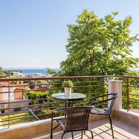 Kristin 2 - 2min Walk To Great Sandy, Shallow Villa Nikiti (Sithonia)